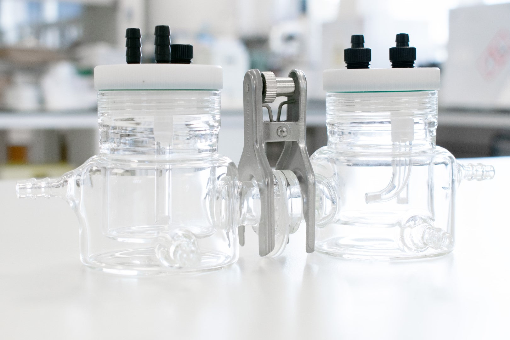 H type electrochemical cells with waterbath