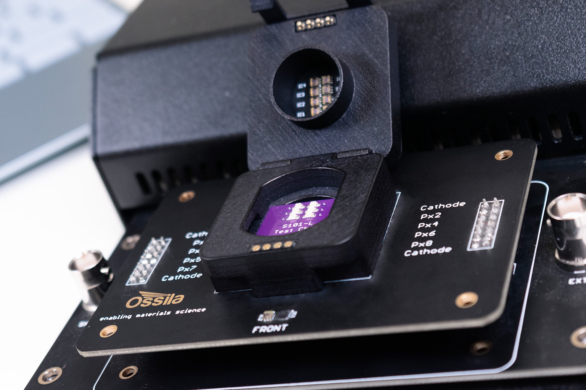 Test Led Array OLED Testing: Current Efficiency, Power Efficiency and Lifetime | Ossila