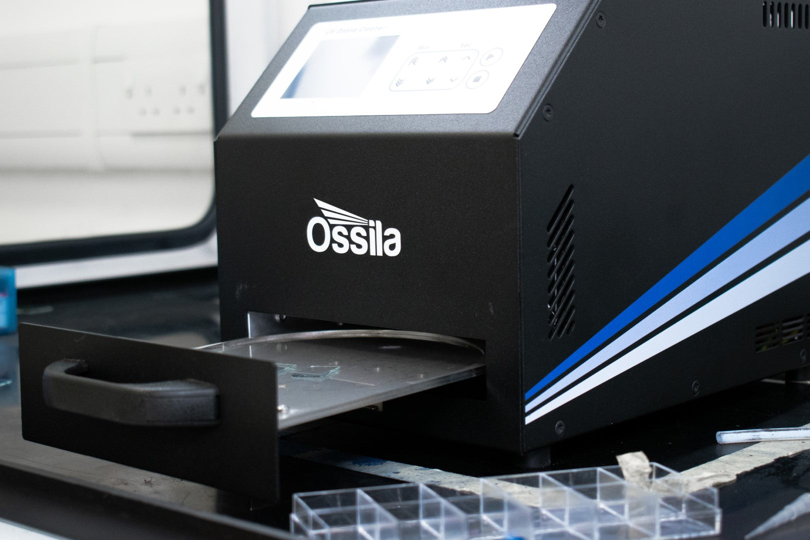 Ossila UV Ozone Cleaner