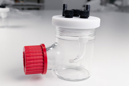 Glass Photoelectrochemical Cell