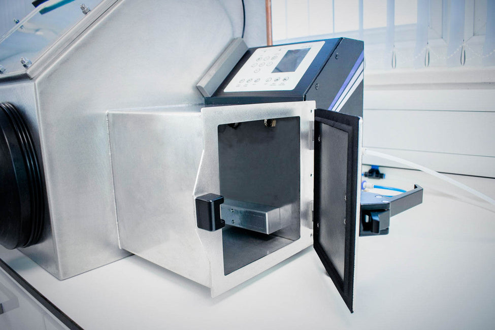 Glove Box Antechamber
