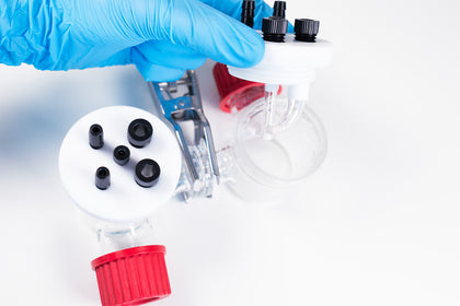 Photoelectrochemical H-Cell With Double Optical Windows