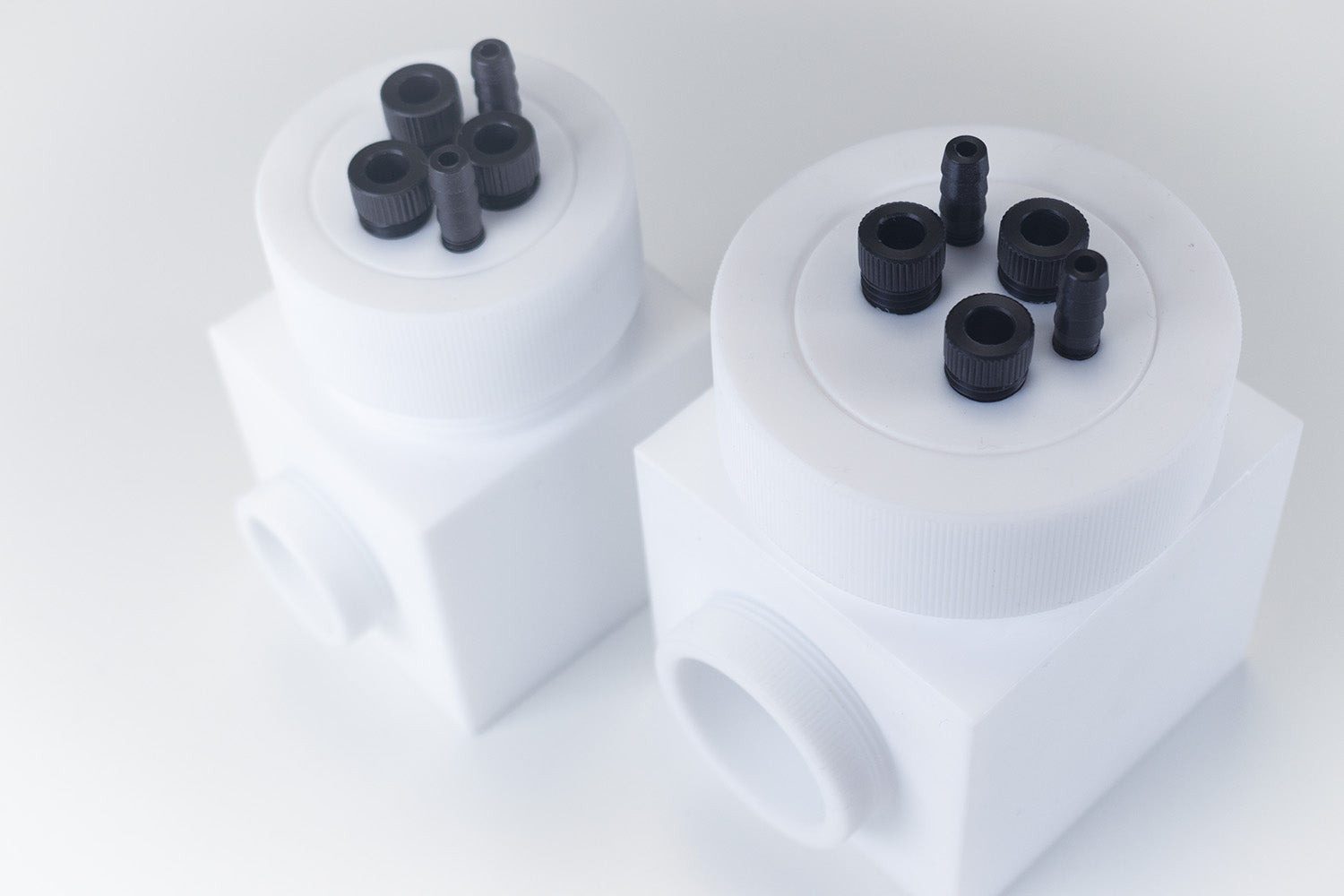 PTFE Photoelectrochemical Cells