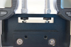 Micrometers not in contact with gantry