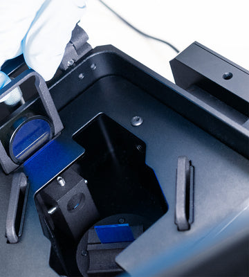 Ossila Spectrofluorometer internal chamber