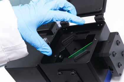 Spectrophotometer emission setup